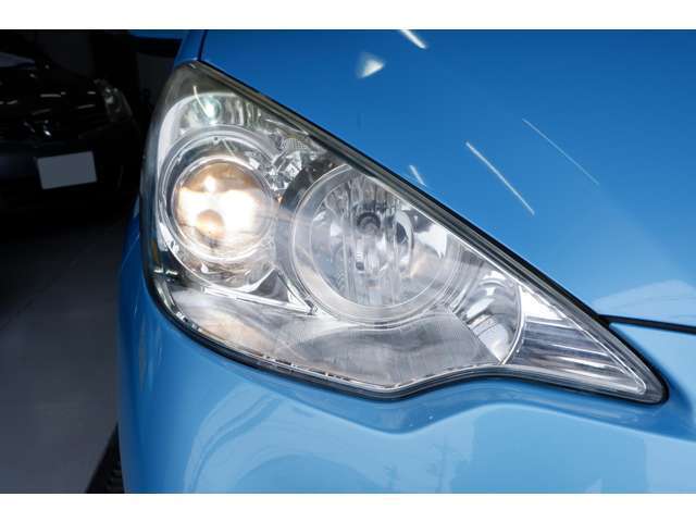 【　ヘッドランプ　】　LEDの付け替え承ります♪