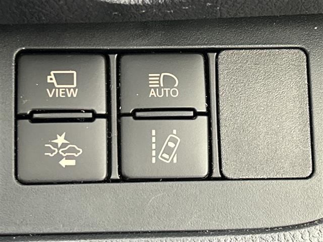【運転席操作部】快適なドライブを楽しむための機能が装備されています！運転席から触れるので、使いやすいです！除菌プランいれていただくと、さらに清潔で安心していただけます！