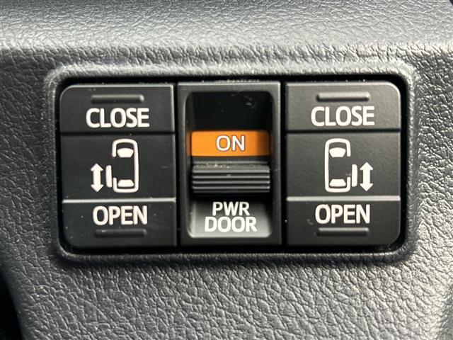 【運転席操作部】快適なドライブを楽しむための機能が装備されています！運転席から触れるので、使いやすいです！除菌プランいれていただくと、さらに清潔で安心していただけます！