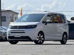 ■□■□■ 軽自動車も普通車も在庫数は 約6000台！！  グループ年間販売台数は20000台！！ 大量販売・大量仕入で1台あたりのコストを削減しています！！  ■□■□■