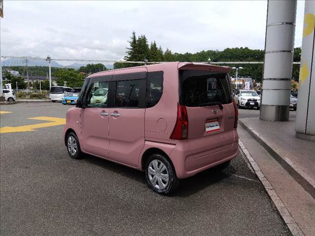 ☆☆中古ナビやアルミホイール☆タイヤ☆スタッドレスなどや小物のワイドミラーやドリンクホルダーまで色々各種取り揃えております！！社外品や純正の新品パーツのお取り寄せも出来ますよ。