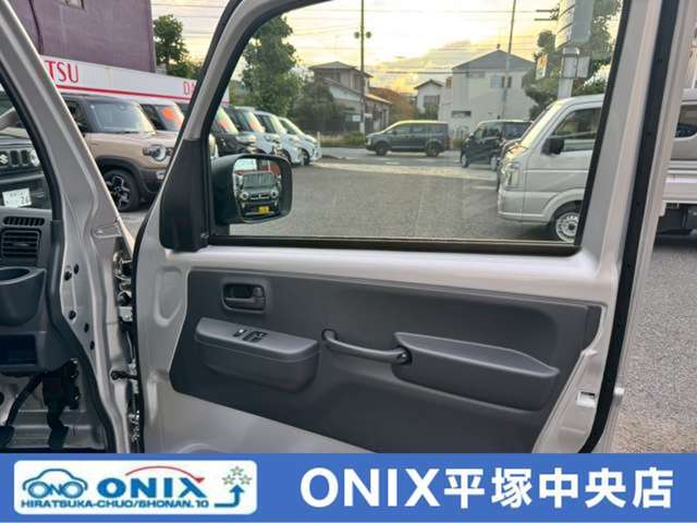 任意保険も是非当社にお任せ下さい！高すぎる保険料などお支払いではございませんか？内容の診断・アドバイスもさせて頂きますので、是非一度ご相談下さい！