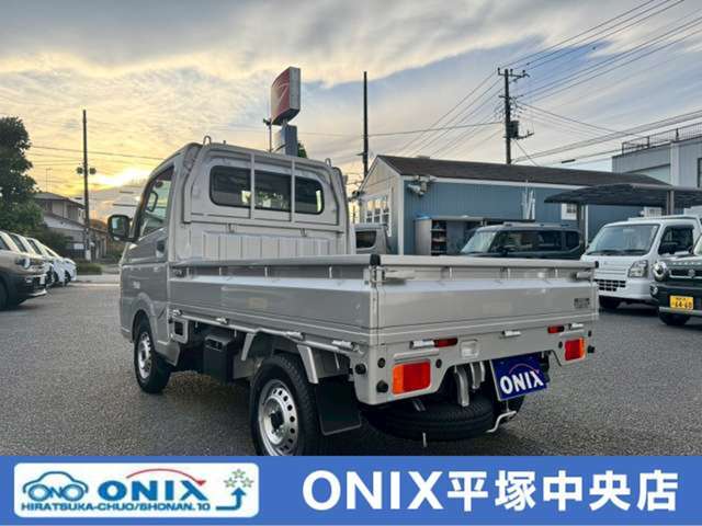 全車内外装クリーニング済み！ご納車時にはさらに簡易的なコーティングも施工致します！ご購入後も洗車や綺麗に保つコツ・アドバイスも致します！お気軽にご相談下さい！本格的なコーティングもお値打ちに施工！