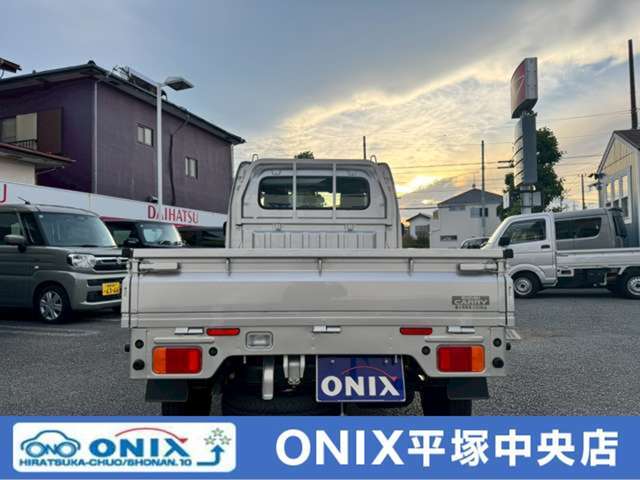 新車、中古車含め年間500台の販売実績ございます！数多くのお客様にご支持頂いた証です！これから先の新しいご縁を楽しみにしております！