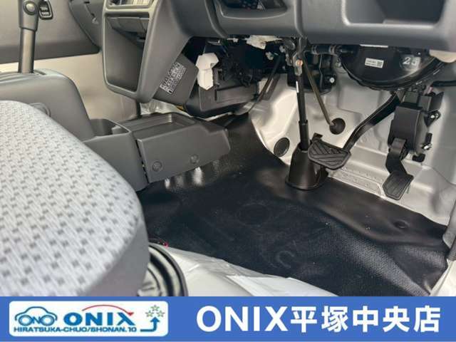 当店スタッフもクルマ好きばかりですので、カスタマイズ等も気軽にご相談下さい！きっと時間を忘れてクルマ談義に花が咲くでしょう！