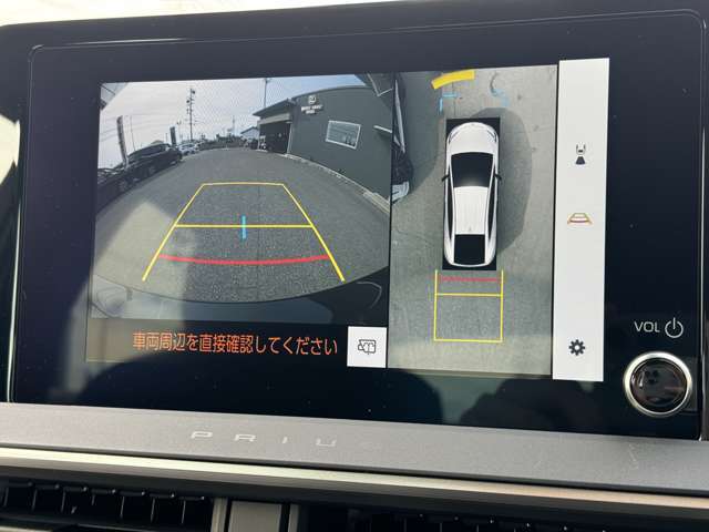 【パノラミックビューモニター】360度カメラも装着されております！車内のスイッチで切り替え可能です！リバース時には、自動でバックカメラと併用で映し出されますので、全周囲を確認しながら後退可能です！！！