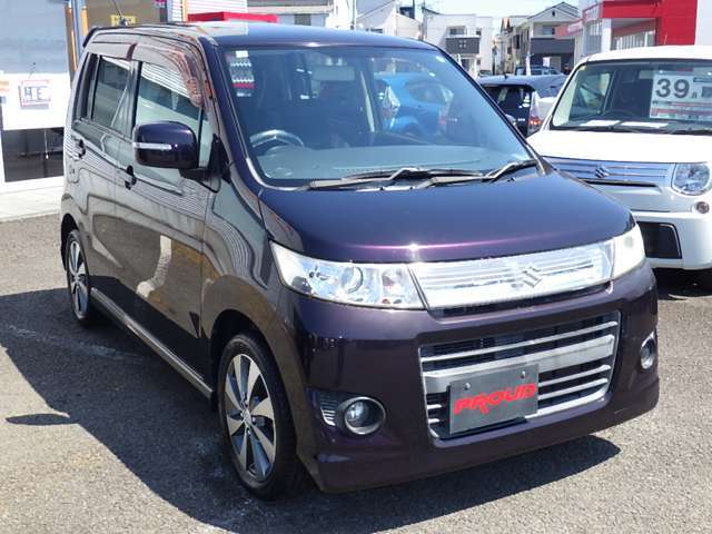 プラウドでは20代、30代のスタッフが元気よく対応させていただきます！「どんな車両があるのか見に来た」「ちょっと現車を見てみたい」などお気軽にご来店、ご相談ください♪