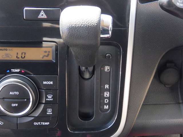 お客様のご要望やお車の状態に合わせて、各種整備、メンテナンスもお任せ下さい！！