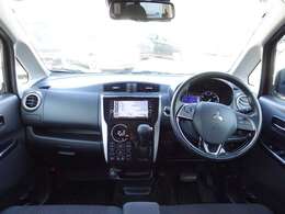 シンプルで使いやすいインパネ周辺！