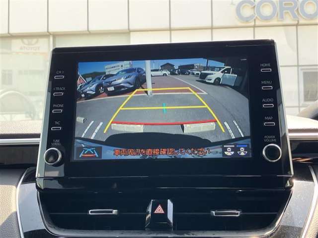 バックガイドモニターで、後方を確認しながら安心して駐車することができます。運転初心者も熟練者も必須の機能ですよ！
