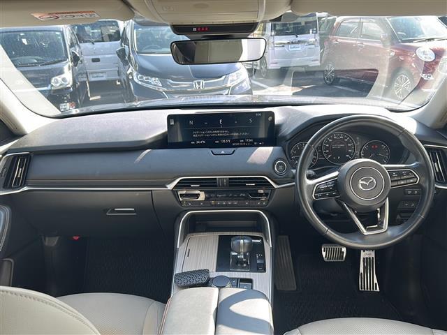 【インパネ全体】全方位で視界が広く、高い目線で運転もしやすいです！