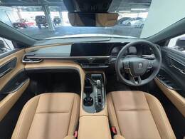 見通しの良いコックピットは普段のドライブに最適。運転しやすいお車となります。