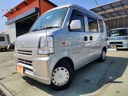 Wエアバック！ABS！キーレス！ETC！ワンオーナー！メモリーナビ！フルセグTV！BTオーディオ！修復歴無車♪
