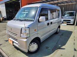 Wエアバック！ABS！キーレス！ETC！ワンオーナー！メモリーナビ！フルセグTV！BTオーディオ！修復歴無車♪