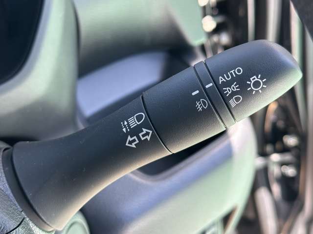 ★5年コーティング（契約時限定）が軽自動車￥39,800円、コンパクトカー￥49,800円、ミニバン￥59,800円で施工出来ます。新車のピッカピカの状態をより長くキープします！