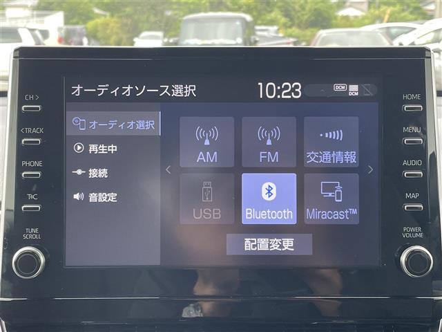 こちらオーディオ周りの写真になります。動作確認済みです。詳しい機能に関しましては装備欄を確認ください。車によっては多機能なナビなど、充実したオーディオがついている車両もあります。
