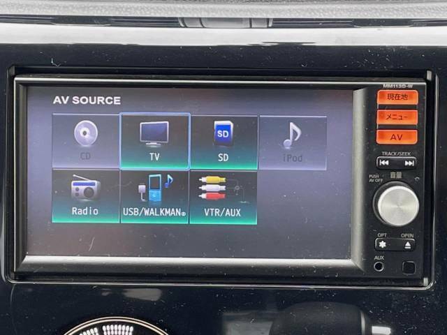 【純正ナビ】人気の純正ナビを装備。オーディオ機能も充実しており、Bluetooth接続すればお持ちのスマホやMP3プレイヤーの音楽を再生可能！毎日の運転がさらに楽しくなります！！