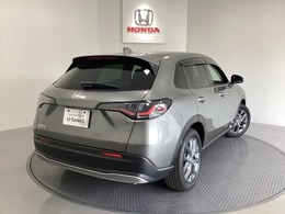 Honda認定中古車 U-Selectは3つの安心をお約束します。　1　Hondaのプロが整備した安心。 2　第三者機関がチェックした安心。　3　購入後もHondaが保証する安心。