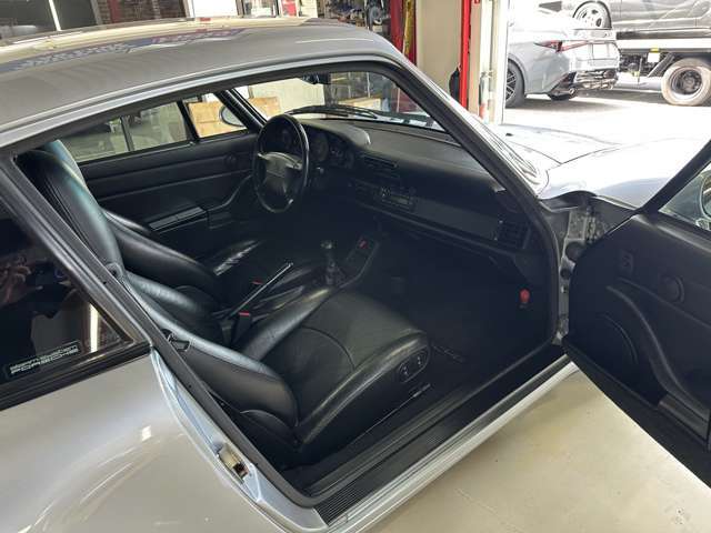 車両の詳細は弊社ブログもご参照下さい。https://garagej.net/archives/category/cat_351228/95-993-carrera-6mt-％ef％be％8e％ef％be％9f％ef％bd％b0％ef％be％97％ef％bd％bc％ef％be％99％ef％be％8a％ef％be％9e％ef％bd％b0-cat_351228