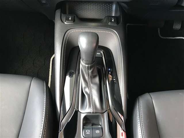 ☆トヨタ認定中古車の安心1　まるごとクリ-ニング☆室内外すみずみまで美しく仕上げています。