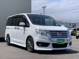 （株）あっぷる関西は業界経験者多数在籍！！新車ディーラー営業・大手中古車ディーラー営業・新車ディーラー整備士など、豊富な知識と経験をお客様の車選びや納車後のサポートをお手伝いさせて頂きます。