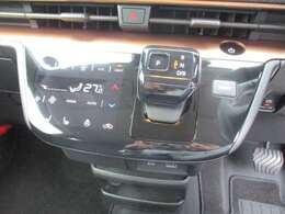 【キーパーコーティング】本当にツヤが良くなって、約束どおりに効果が持続する稀有なカーコーティングを用意しました。コーティングした後は、お好きな時に洗っていただくだけで、ずっとキレイが続きます。