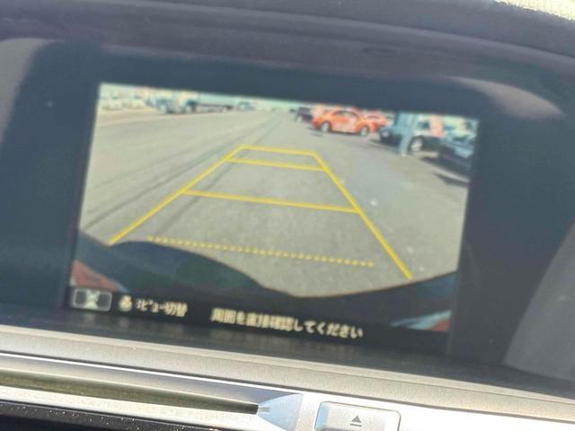 バックカメラ装着済！死角になりやすい後方もとても見やすいです☆車庫入れに自信がない方や縦列駐車が苦手な方にも、オススメな機能です！安心度もアップ！