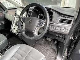 当社カスタムを施した自慢の一台です。自社で仕入れし、一台一台どのようなカスタムをするか、専門スタッフがデザインし、商品化しておりますので、個性光る一台に仕上がっております！！