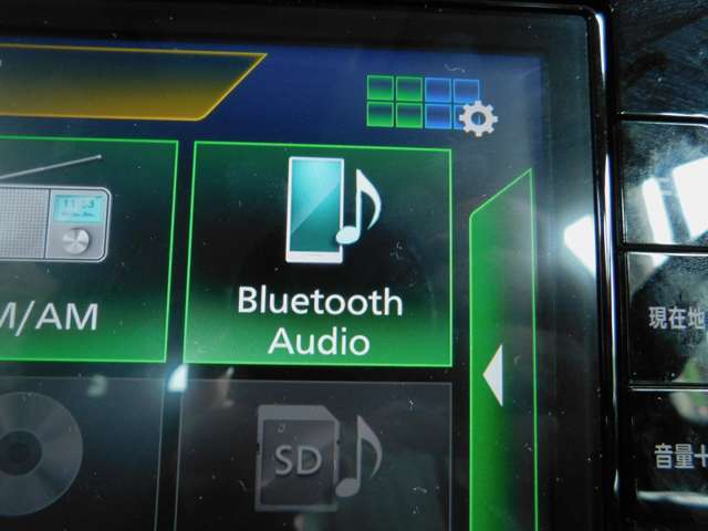 ナビはBluetoothAudio対応です。