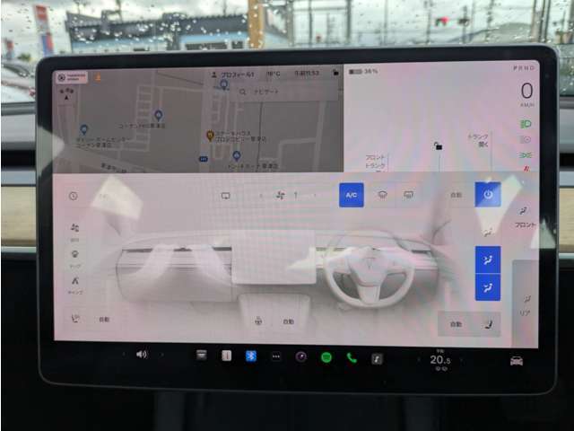 エアコンパネルはタッチパネルで使いやすいです