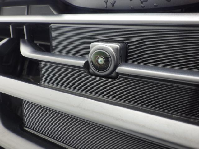 フロントビューカメラ 自車の前方の様子が確認できます。見通しの悪い交差点での衝突事故防止に貢献するとともに駐車・発進時などの前方確認をサポートします。