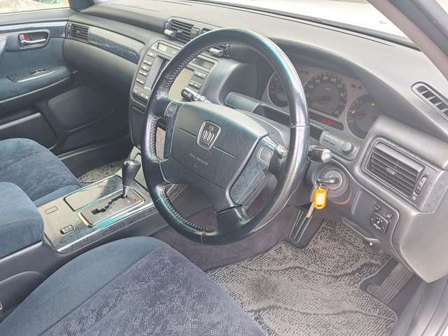 写真ではわかりづらい部分もございます。ぜひ現車確認をして頂き、お客様のご不安を当店スタッフまでお聞かせください。