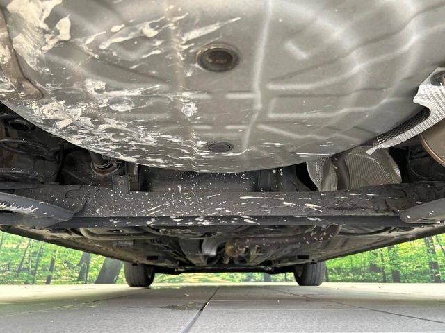 下回りがきれいなうちに、防錆加工の施工がオススメ。降雪地域はもちろん、沿岸部にお住いの方や、趣味でマリン・ウィンタースポーツをされる方にご好評いただいております。