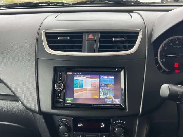 6速MT！純正ディスチャージランプ装着車 スマートキー SDナビ 地デジTV CD DVD USB  ステアリングリモコン トランクスポイラー 純正21インチアルミ 走行5万km台！ フルオートエアコン