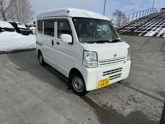 ☆展示台数100台以上♪毎週30台以上の新鮮な中古車が入庫します☆