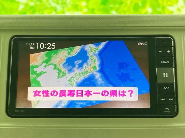 WECARSの展示場では実際に見て、触ってお車をお選びいただけます！知識の豊富な営業スタッフが様々なカーライフをご提案いたします！