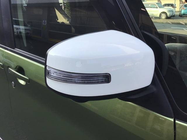 展示場裏側にも駐車スペースがございます。ショールーム前の駐車スペースが満車の際は、ご利用ください。