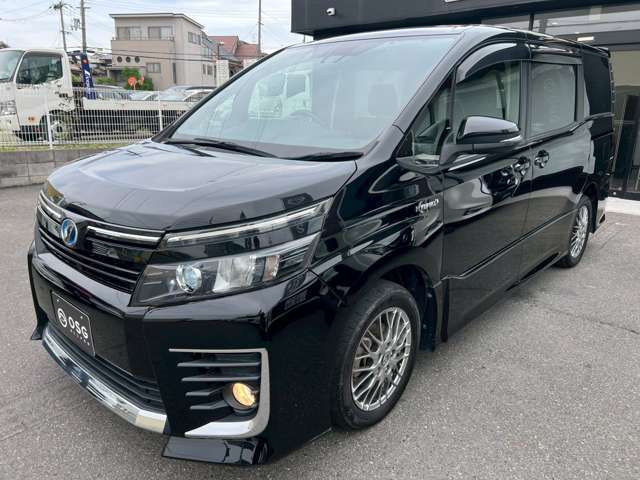 中古車はもちろんですが、新車や整備、事故、保険など幅広く取扱いしております！