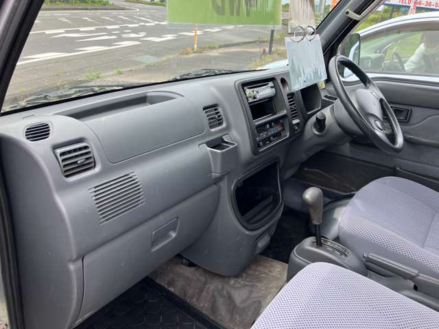 不在の場合が御座いますのでご来店の際は一度ご連絡下さい。フリーダイヤル　0078-6003-569648