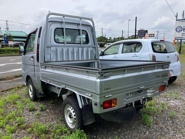 当店では軽トラックを専門に扱っております。新車・中古車販売、車検、整備、鈑金、お車の事なら何でもご相談下さい！都城市からも近くです！