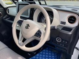 ワイドな視界を確保して、運転しやすいインパネデザインです。各種操作類は適切な位置にあり疲労を軽減します【国道152号線（飛龍街道）沿い】　営業時間10時?18時30分　【　定休日　火曜日　第3水曜日】