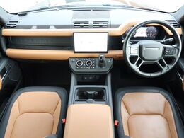 LAND　ROVERのオフロードSUV『DEFENDER10』を認定中古車でご紹介！パノラミックルーフ、シートヒーター＆シートクーラー、エアサス、純正20インチAW、衝突軽減ブレーキ