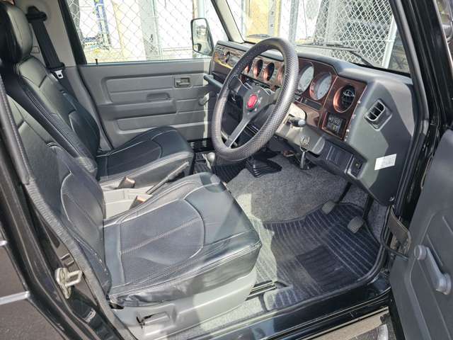 オートローンOK♪表示金額のみで乗り出し可能です♪現車確認の際は事前にご連絡お願いします♪