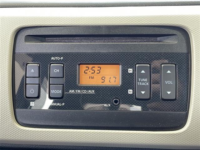 こちら運転席周りの操作部分の写真になります。各部しっかり動作の確認をしておりますので、ご安心だくさい。また、第三者機関の鑑 定書もありますので、そちらも併せて、ご確認いただければ幸いです！