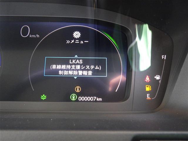 【スピードメーター】メーターがシンプルで見やすく運転しやすいですね！