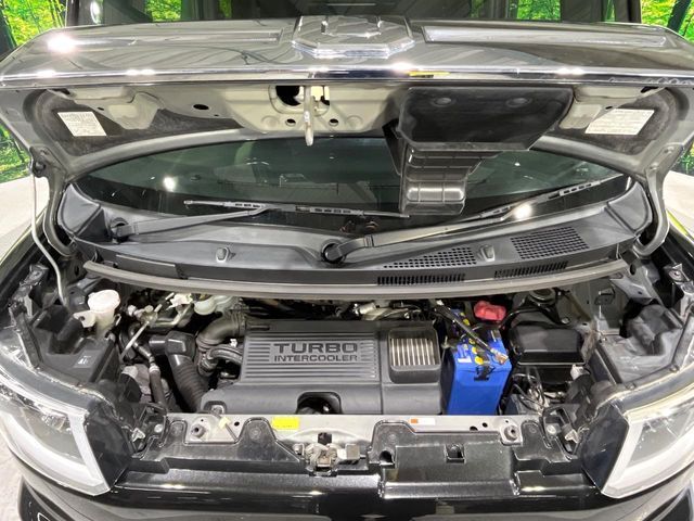 親切・丁寧な専門メカニックスタッフが応対！・車検・点検整備・事故等の修理などアフターサービスも安心。お車のカスタマイズもネクステージのサービススタッフまでご相談ください！