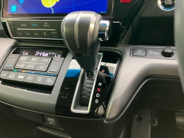 お車に合わせて無料保証以外にも、保証範囲、期間、距離を拡充させた有料保証もご用意しております！中古車の購入が初めてで不安・・・というお客様もご安心ください！
