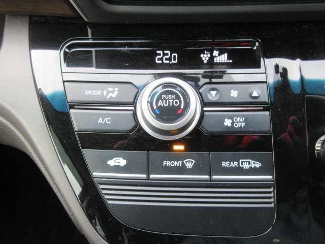 国土交通省認証整備工場が4店舗・指定工場1店舗。自社積載車も完備！納車整備から購入後のサポートもおまかせ下さい！