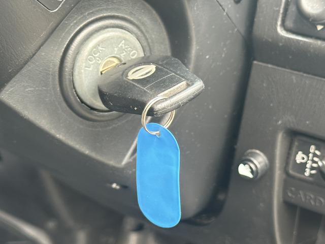 ■早期納車可■5ドア■ディーゼルターボ■記録簿14枚■Bluetooth■キーレス■スペアタイヤ■リアラダー■エアコン■パワーウィンドウ■パワステ■イージークローザー