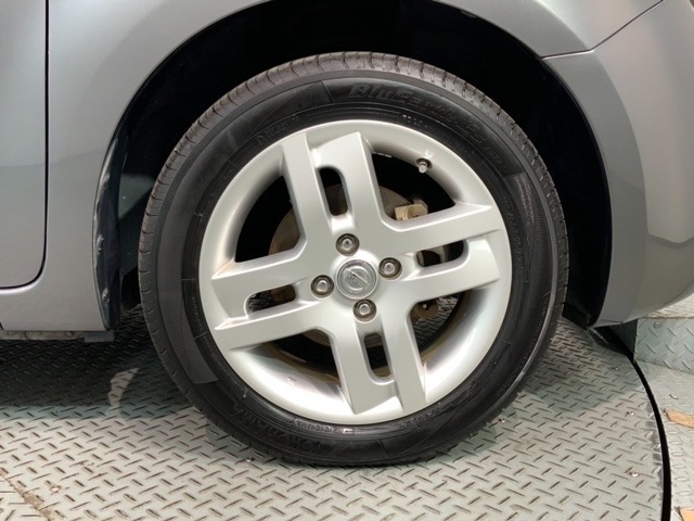 ご納車までの期間ですが、県内のお客様は1,2週間、県外のお客様は2,3週間ほどでご納車が可能となります。但し、お支払いや書類の状況によっては多少の前後もありますので、その際には何卒ご了承下さい。
